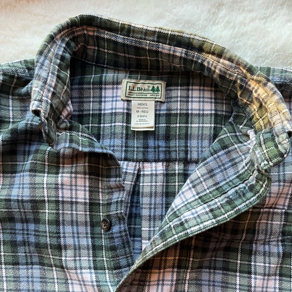 LL Bean flannel shirt (men’s medium) - Picture 4 of 4